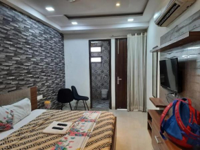Shri home stay